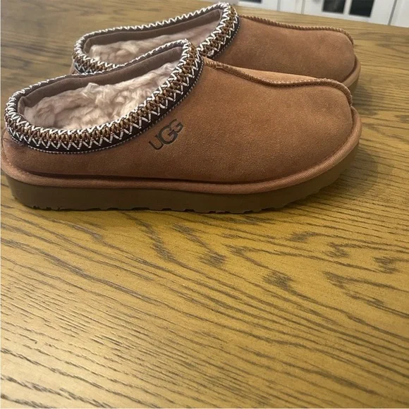 Authentic Ugg Tasman - Picture 3 of 7